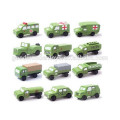 Vente en gros de véhicules militaires en bois dur OEM kids mini voiture jouets véhicules militaires EZ5081